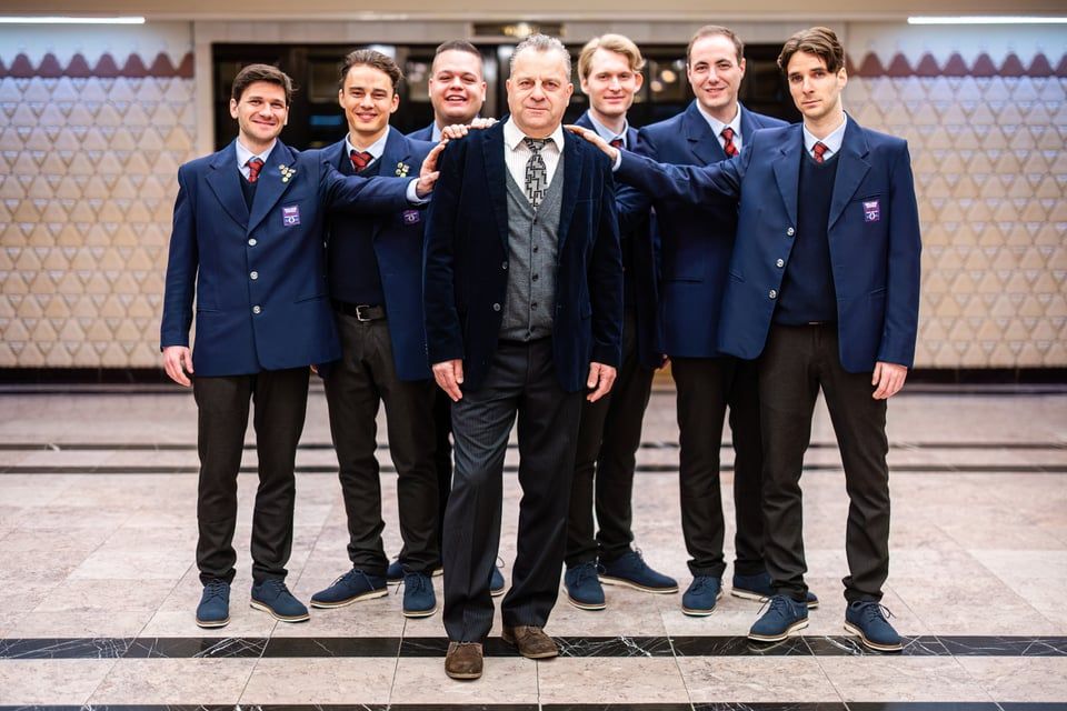 A legenda újratöltve: pénteken megtartottuk a Holt költők társasága médianapját!