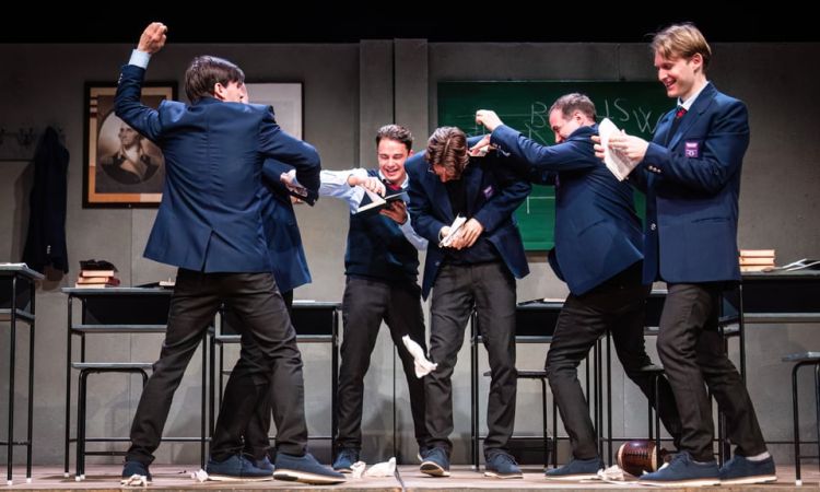 A legenda újratöltve: pénteken megtartottuk a Holt költők társasága médianapját!