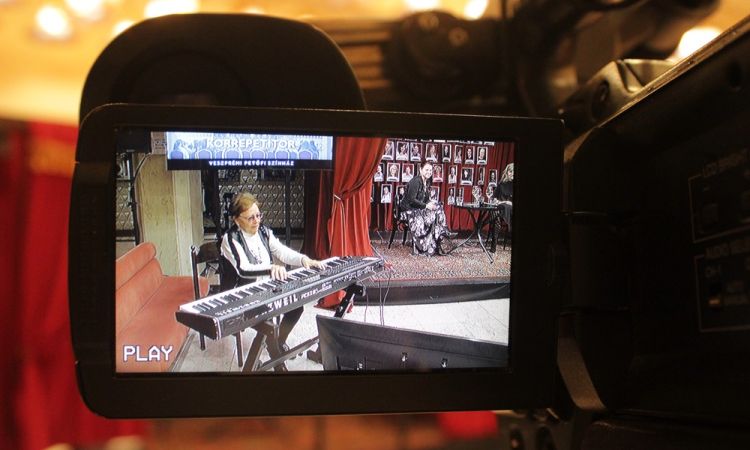 Jól hallható színházi szakma: a Korrepetitorok munkáját ismerhettük meg a mai Petőfi Szalonunk alkalmával!