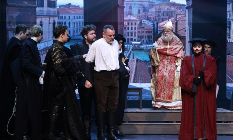 Felejthetetlen péntek este: megtartottuk A velencei kalmár premierjét!