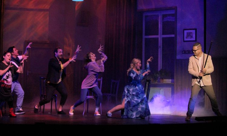 Két nap és Csoportterápia a Veszprémi Petőfi Színházban!