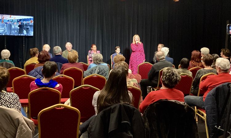 „...pénzért ma szívet kaphatsz a világ piacán...” – Az ELDORÁDÓ világában kalandoztunk