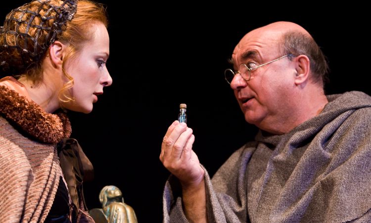 Akinek élete minden pillanatát kitöltötte a színház