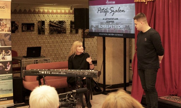 Jól hallható színházi szakma: a Korrepetitorok munkáját ismerhettük meg a mai Petőfi Szalonunk alkalmával!